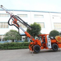 金矿用小断面液压凿岩台车2020全新升级上市鑫通机械