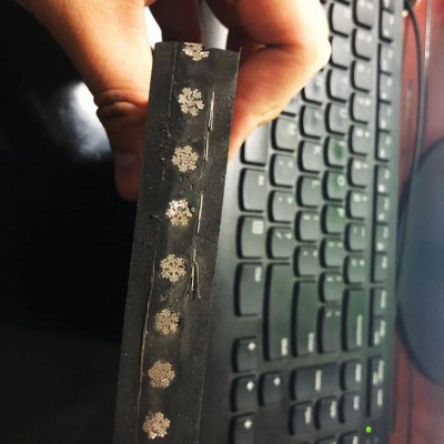 入窑提升机防撕裂钢丝皮带型号