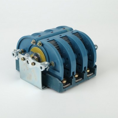 DH27-200/660隔离换向开关 量大从优