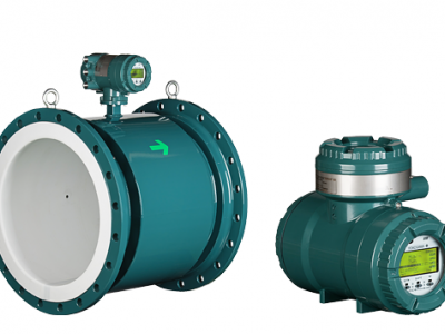 横河 ADMAG AXF 分体型电磁流量计的最大分体安装距离是多少，适合高温浆液测量吗？