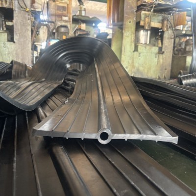 中置式橡胶止水带A翔安中置式橡胶止